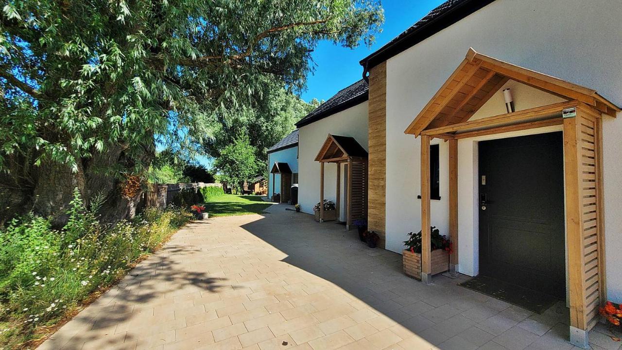 Nadmorska Osada Villa Oslonino Buitenkant foto